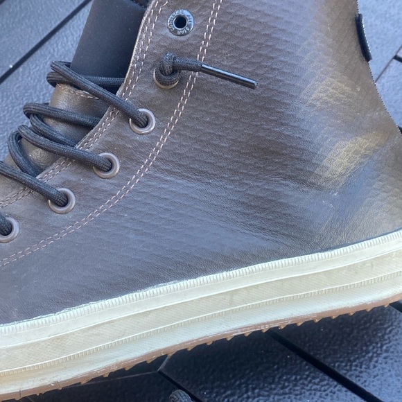 Converse All Star Chuck Taylor II Men’s Brown Size 13 Brown High Top Gently Used